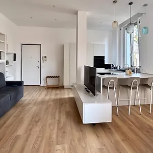 https://studio-8.it-lombardy.com